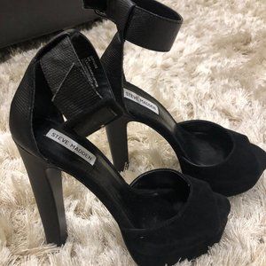 Steve Madden - Black 6" Suede Platform Heels